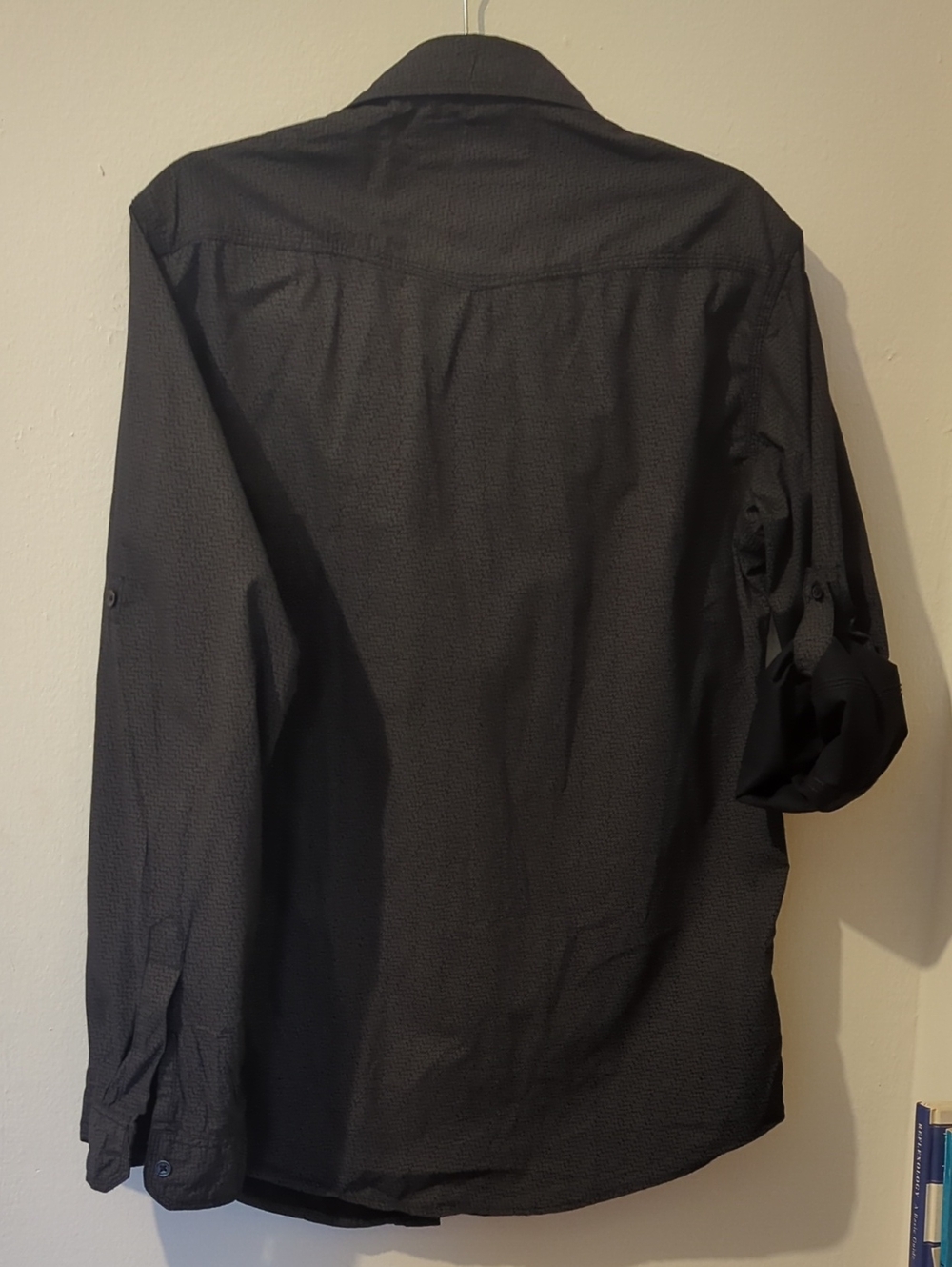 Bundle: 2 Men's Long-Sleeve Button-Down Shirts  Size L - Picture 6 of 8